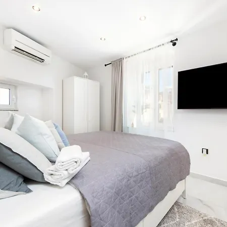 Apartment Stela Rovinj